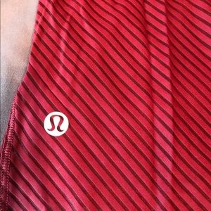 Lululemon top